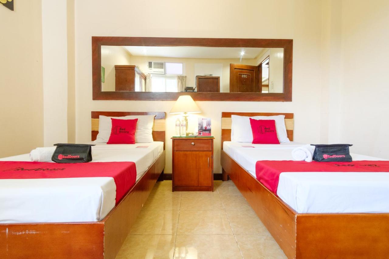 Reddoorz Near Camp Montelibano Hotel Bacolod Buitenkant foto