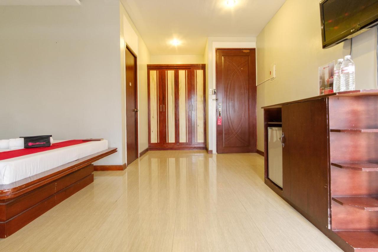 Reddoorz Near Camp Montelibano Hotel Bacolod Buitenkant foto