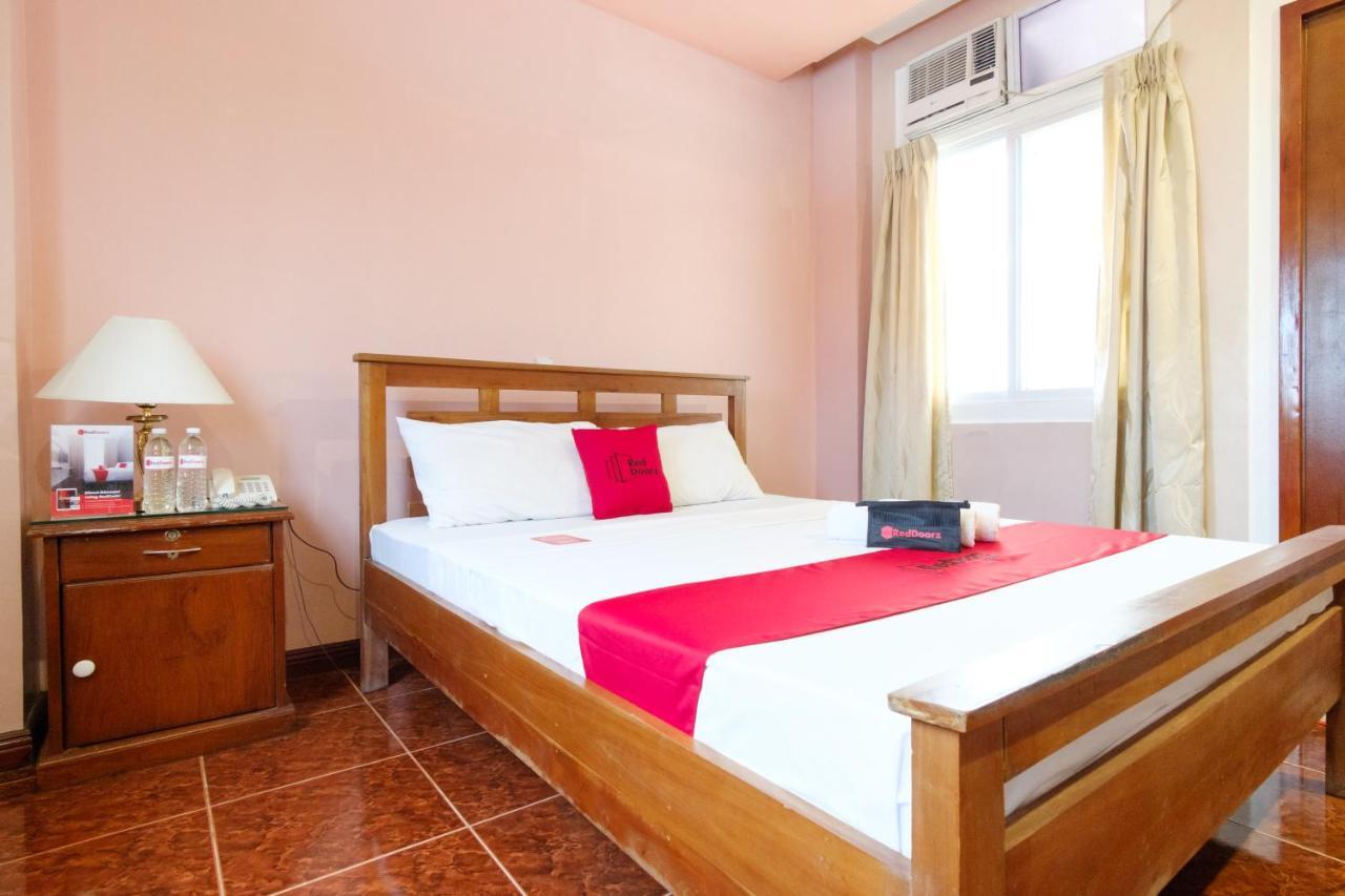 Reddoorz Near Camp Montelibano Hotel Bacolod Buitenkant foto